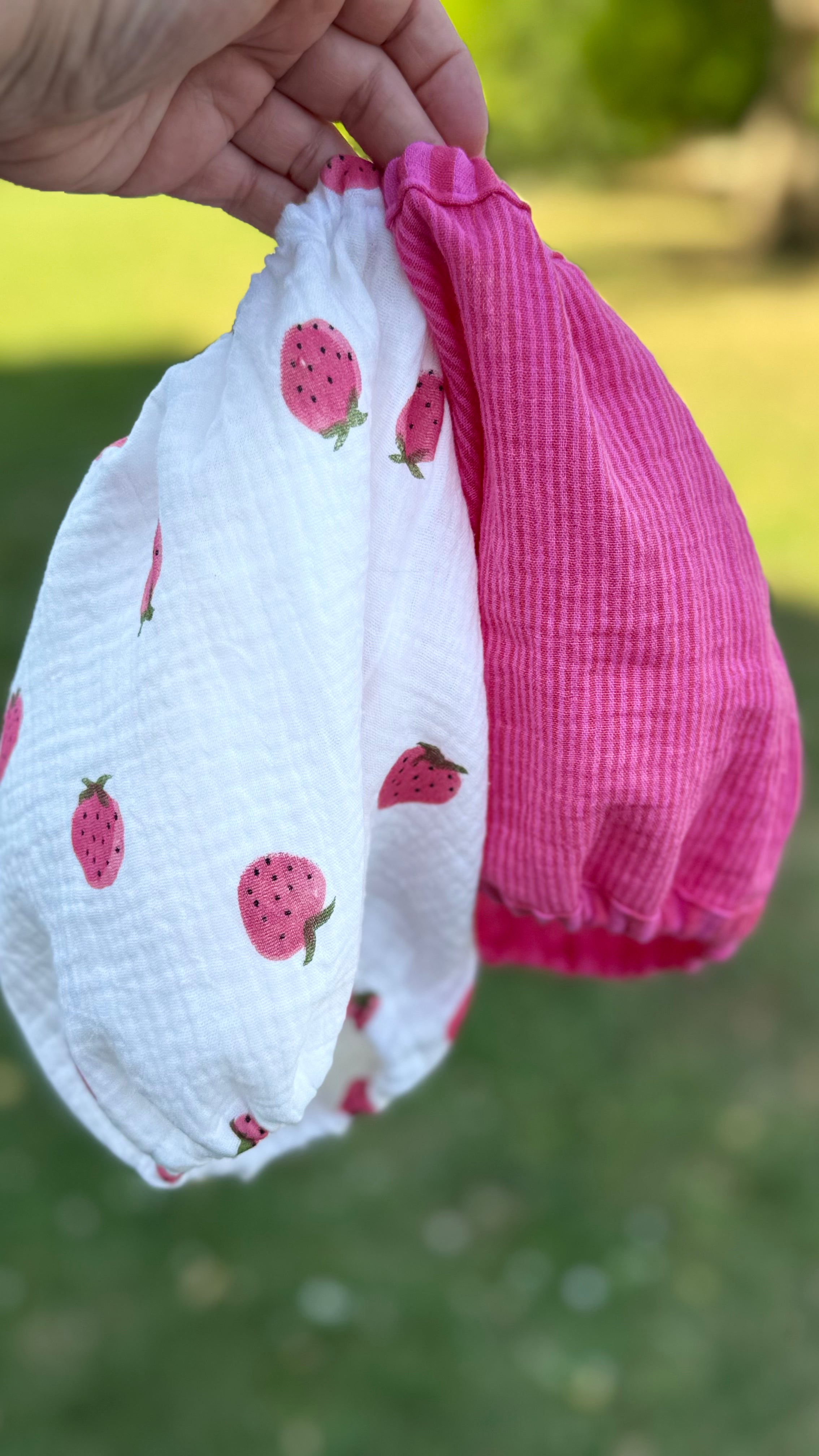 Snood gaze de coton FRAISES
